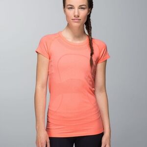 Lululemon Run: Swiftly Tech Short Sleeve Heathered Very Light Flare